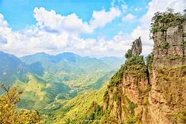 莲花山官马溶洞景区AR智慧旅游