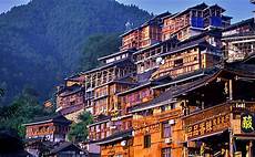黔东南州雷山西江千户苗寨景区AR智慧旅游
