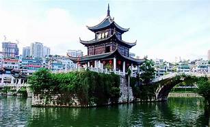 贵阳市南明甲秀楼景区AR智慧旅游